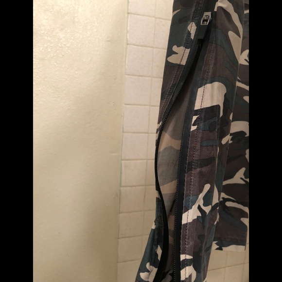 SweatCrew Camo Anorak - Reflective - Picture 3 of 3